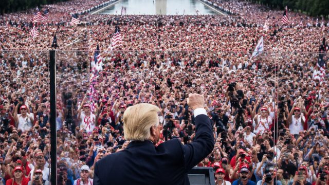 Trump Ignites National Mall with Campaign Rally for America's 250th Birthday